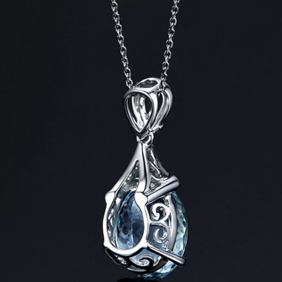 New Silver Aquamarine Gemstone Waterdrop Necklace - Picture 2 of 6